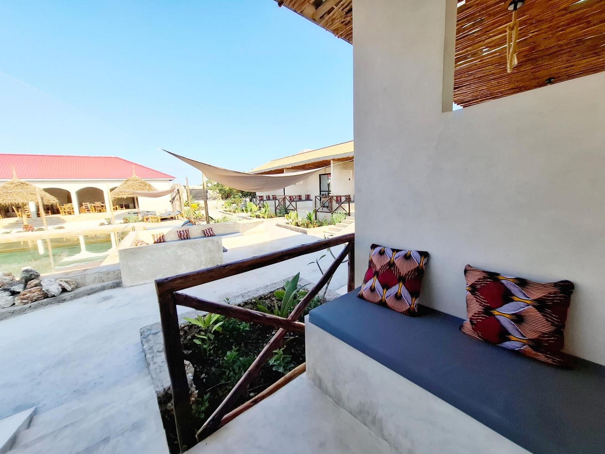 Blooming Zanzibar Hotel Джамбиани Екстериор снимка