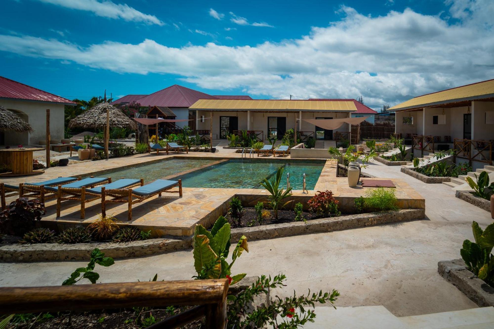 Blooming Zanzibar Hotel Джамбиани Екстериор снимка