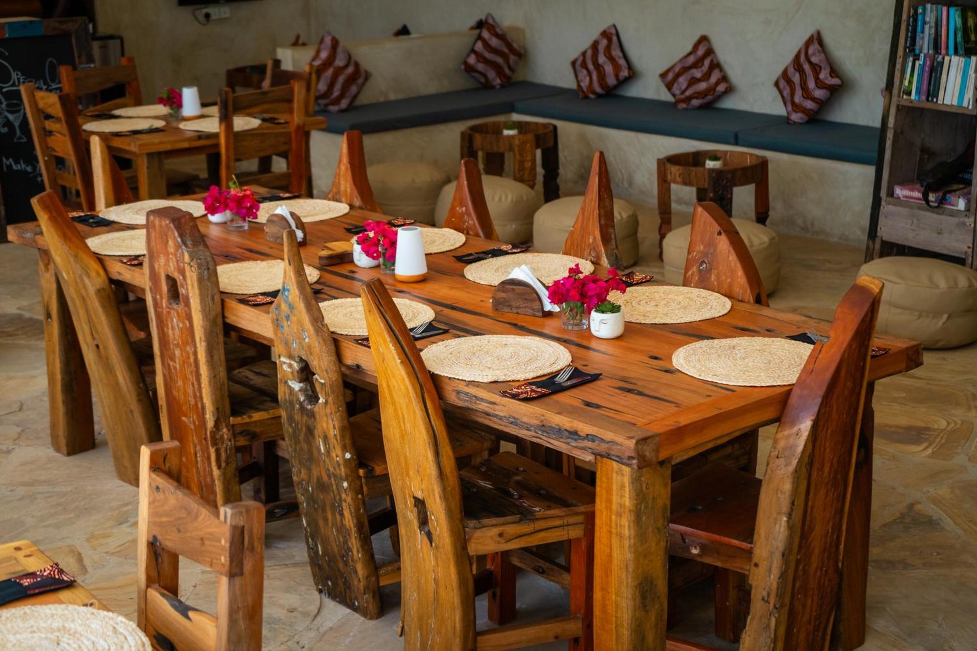 Blooming Zanzibar Hotel Джамбиани Екстериор снимка